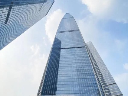 10m/s！1分鐘直達(dá)85層！國(guó)內(nèi)最高速雙轎廂電梯在東莞第一高樓投入使用！