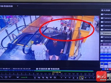 海南?？冢阂簧虉鲎詣臃鎏荨皫Р　边\行致人摔傷，電梯維保記錄涉嫌造假