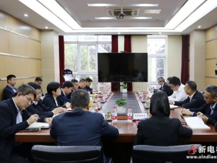 蘇州市吳江區(qū)區(qū)長孫建江調(diào)研康力電梯