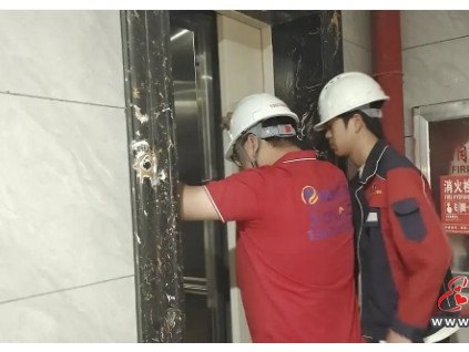 貴州興仁市市監(jiān)局以“安全生產(chǎn)月”為契機(jī) 開(kāi)展電梯使用安全知識(shí)宣傳活動(dòng)