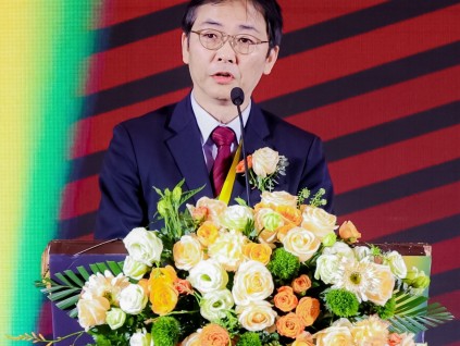 華升富士達(dá)電梯2025銷售工作會(huì)議召開——以初心啟新程，以創(chuàng)新贏未來！